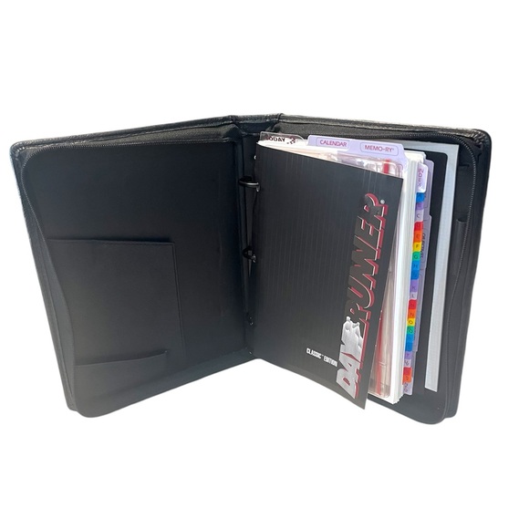 DayRunner Leather Planner - Picture 1 of 6